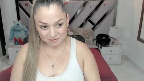 natalia5560 online show from 30, 10, 2025