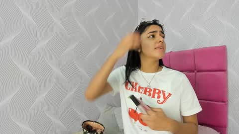 Snapshot of natalia_aguirre chatting on 30, 12, 2024 Naty online show from 30, 12, 2024