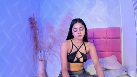 Snapshot of natalia_aguirre chatting on 18, 2, 2025 Naty online show from 18, 2, 2025