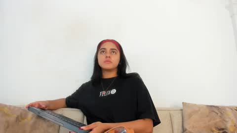 Snapshot of natalia_aguirre chatting on 14, 10, 2025 Naty online show from 14, 10, 2025