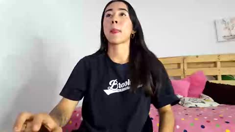 Snapshot of nataliaa05 chatting on 5, 10, 2025 Nati online show from 5, 10, 2025