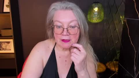 NataliCloud online show from 4, 4, 2026