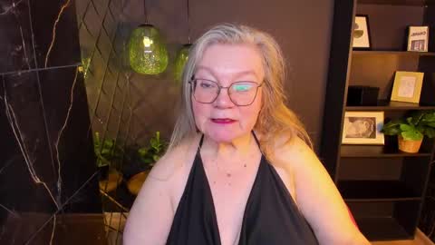 Snapshot of natalicloud chatting on 19, 4, 2026 NataliCloud online show from 19, 4, 2026