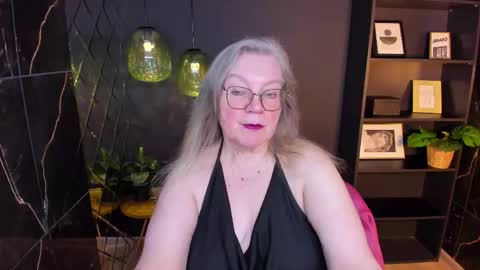 Snapshot of natalicloud chatting on 21, 4, 2026 NataliCloud online show from 21, 4, 2026