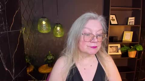 Snapshot of natalicloud chatting on 24, 4, 2026 NataliCloud online show from 24, 4, 2026