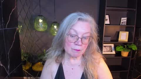 Snapshot of natalicloud chatting on 10, 5, 2026 NataliCloud online show from 10, 5, 2026
