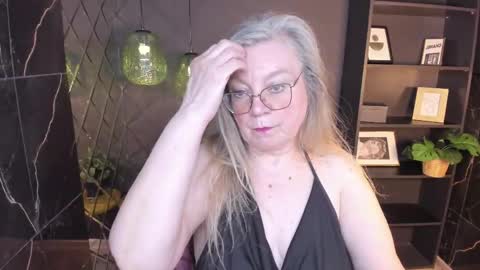 Snapshot of natalicloud chatting on 11, 5, 2026 NataliCloud online show from 11, 5, 2026
