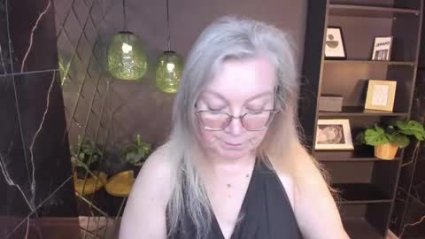 Snapshot of natalicloud chatting on 11, 5, 2026 NataliCloud online show from 11, 5, 2026
