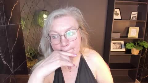 Snapshot of natalicloud chatting on 13, 5, 2026 NataliCloud online show from 13, 5, 2026