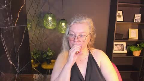 Snapshot of natalicloud chatting on 21, 5, 2026 NataliCloud online show from 21, 5, 2026