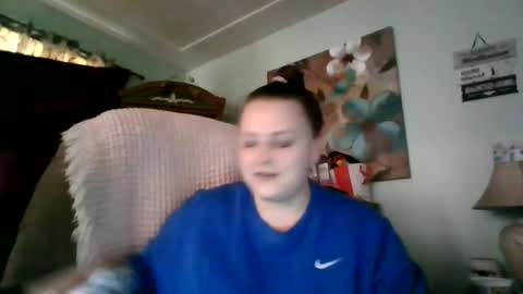 Natalie  online show from 27, 1, 2025