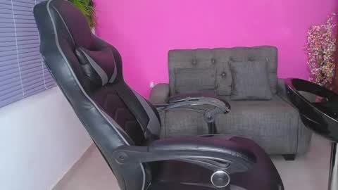 NATALIA online show from 4, 2, 2025