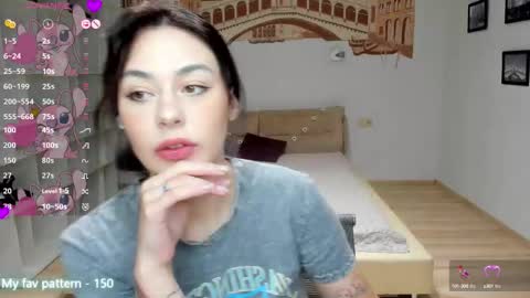 Snapshot of natalimillers chatting on 1, 10, 2025 Natali online show from 1, 10, 2025