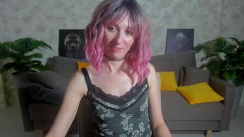 Snapshot of nataly_pretty_ chatting on 17, 12, 2025 Nataly online show from 17, 12, 2025