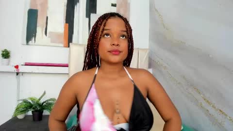 Snapshot of nataly_velez chatting on 21, 9, 2025 Naty online show from 21, 9, 2025