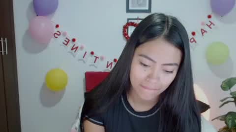 Nataly Escobar online show from 15, 9, 2025