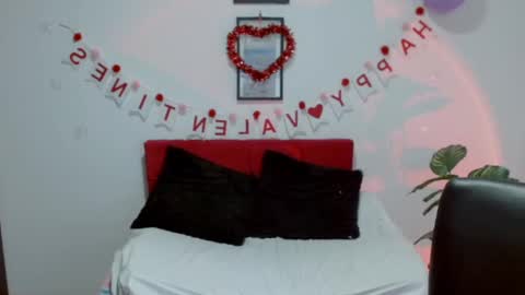 Nataly Escobar online show from 22, 9, 2025