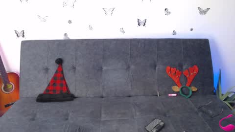 Snapshot of natalygreww chatting on 22, 12, 2024 online show from 22, 12, 2024