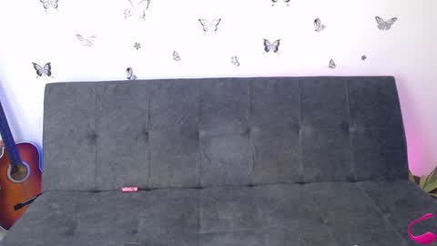 Snapshot of natalygreww chatting on 28, 1, 2025 online show from 28, 1, 2025