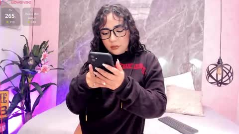 Megan online show from 13, 5, 2026