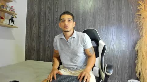 natan_77 online show from 12, 4, 2026