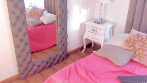 natasha 7  online show from 16, 4, 2026