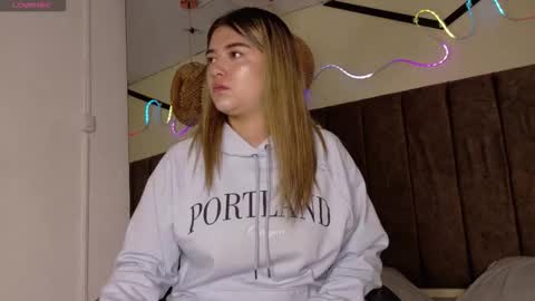 Natasha  online show from 7, 1, 2026