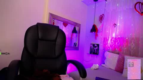 Snapshot of natasha__jackson chatting on 4, 3, 2025 natasha online show from 4, 3, 2025