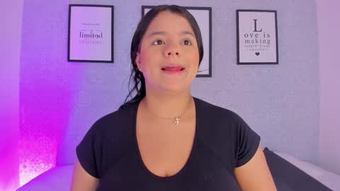 Snapshot of natasha_harpper chatting on 4, 11, 2025 Natasha online show from 4, 11, 2025