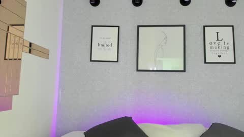 Snapshot of natasha_harpper chatting on 22, 11, 2025 Natasha online show from 22, 11, 2025