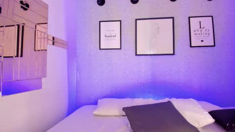 Snapshot of natasha_harpper chatting on 19, 12, 2025 Natasha online show from 19, 12, 2025