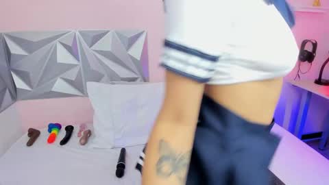 Natasha  online show from 1, 11, 2025