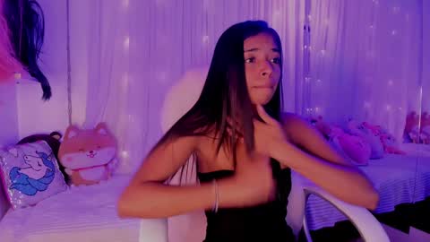 Natasha  online show from 25, 12, 2024