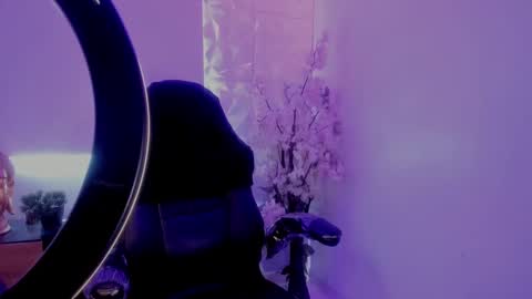 Natasha  online show from 18, 1, 2025