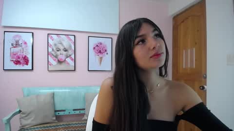 Snapshot of natasha_stern chatting on 1, 2, 2026 Natasha online show from 1, 2, 2026