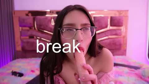 Snapshot of natasha_vesperx chatting on 21, 11, 2025 Natasha Vesper online show from 21, 11, 2025