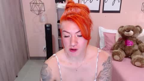 Snapshot of natasha_woo chatting on 16, 1, 2025 Nat online show from 16, 1, 2025