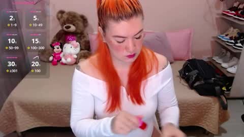 Snapshot of natasha_woo chatting on 26, 9, 2025 Nat online show from 26, 9, 2025