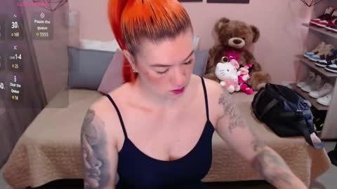Snapshot of natasha_woo chatting on 28, 9, 2025 Nat online show from 28, 9, 2025