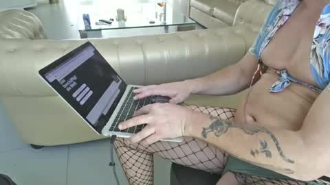 Snapshot of natashanolimids chatting on 28, 6, 2026 ownedbythw bestgoddess online show from 28, 6, 2026