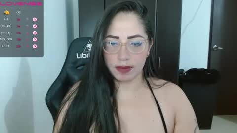 Natasha Smithe  online show from 13, 12, 2024