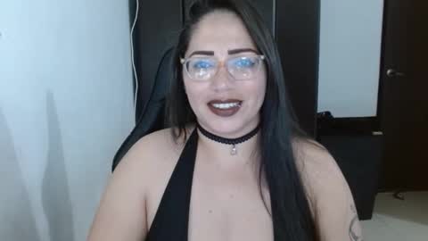 Natasha Smithe  online show from 9, 11, 2025