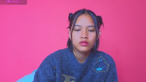 Natcha C online show from 4, 12, 2024