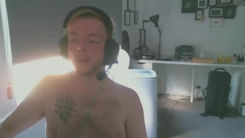 Snapshot of nate9773 chatting on 28, 1, 2025 Nathan online show from 28, 1, 2025