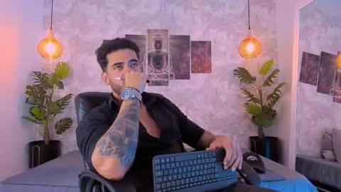 Snapshot of nate_franco chatting on 21, 12, 2025 Nate Franco online show from 21, 12, 2025