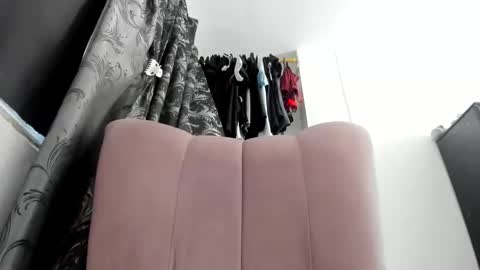     NATHALIA online show from 13, 4, 2026