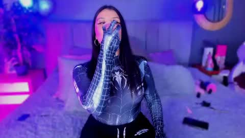 nathalia stone  online show from 24, 7, 2026