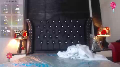 Snapshot of nathaliaz_ chatting on 6, 12, 2024 nathaliaz online show from 6, 12, 2024