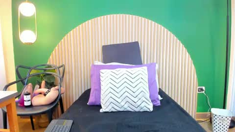 nathalie rossel online show from 15, 4, 2026