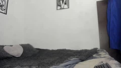 Nathaly online show from 21, 11, 2025